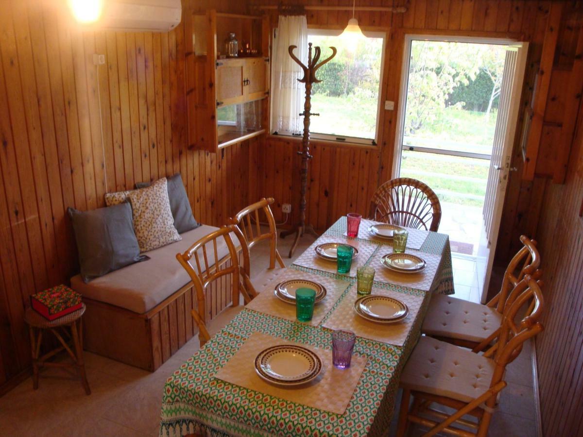 Three Bedroom Country House Magoula  Buitenkant foto